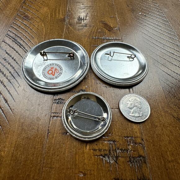 Vintage 1980's I Love Nevada Pinback Nevada Bell Pin Great Reno Balloon Race Pin - Picture 2 of 3